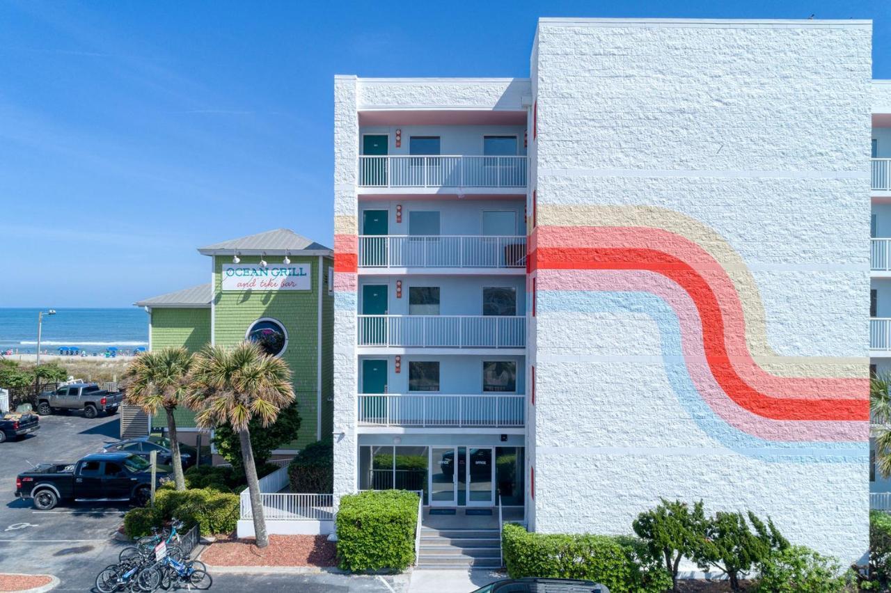 Golden Sands Oceanfront Hotel Carolina Beach Exterior photo