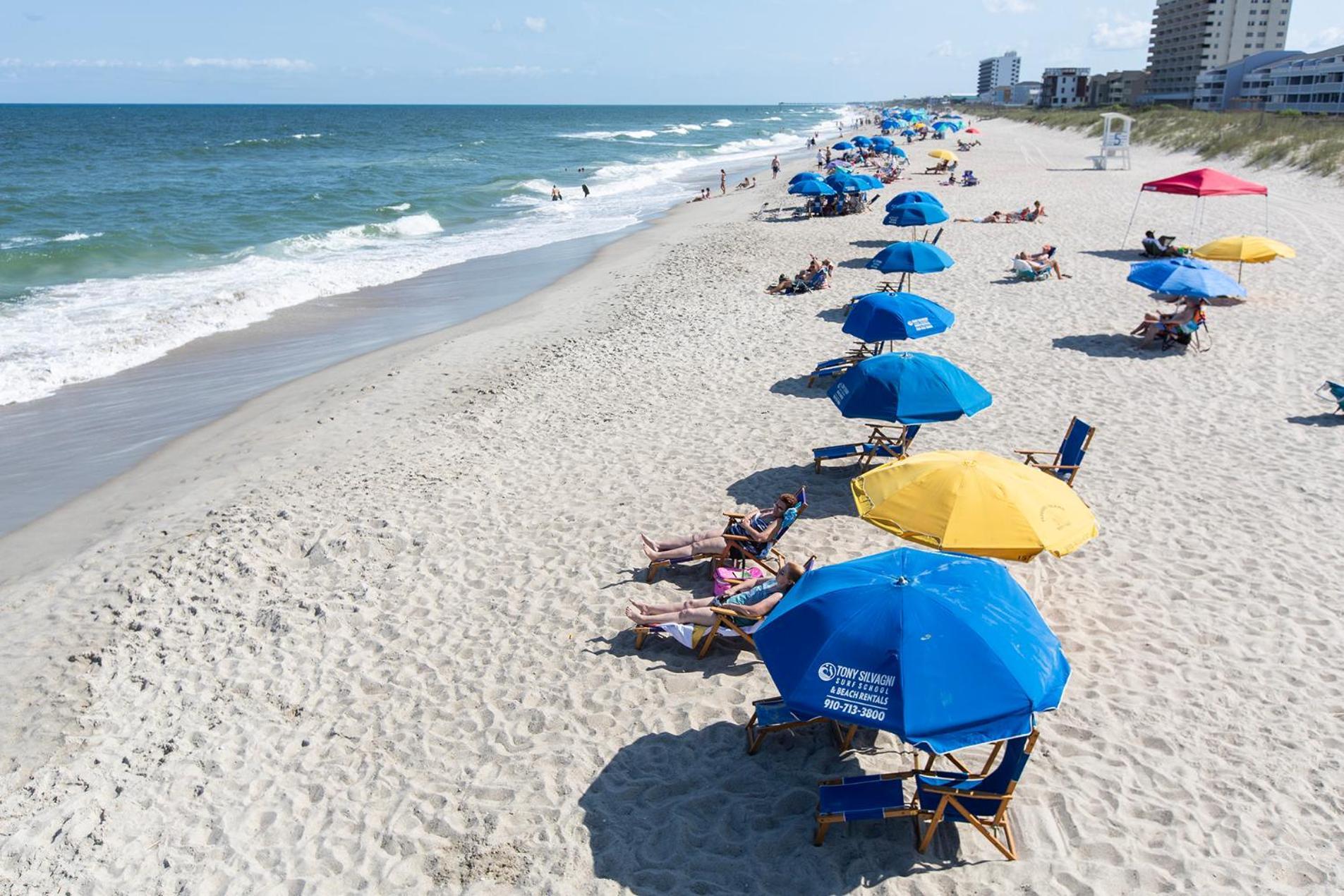 Golden Sands Oceanfront Hotel Carolina Beach Exterior photo